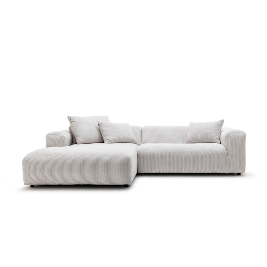 freistil by Rolf Benz Freistil 187 Ecksofa mit Ottomane links und Bezug Cord in Weiss — Frontansicht mit Kissen