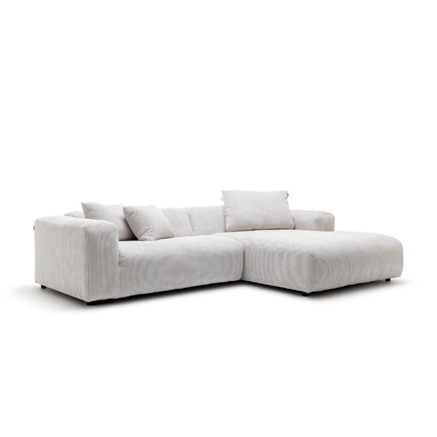 freistil by Rolf Benz Freistil 187 Ecksofa mit Ottomane rechts und Bezug Cord in Weiss — Seitenansicht mit Kissen