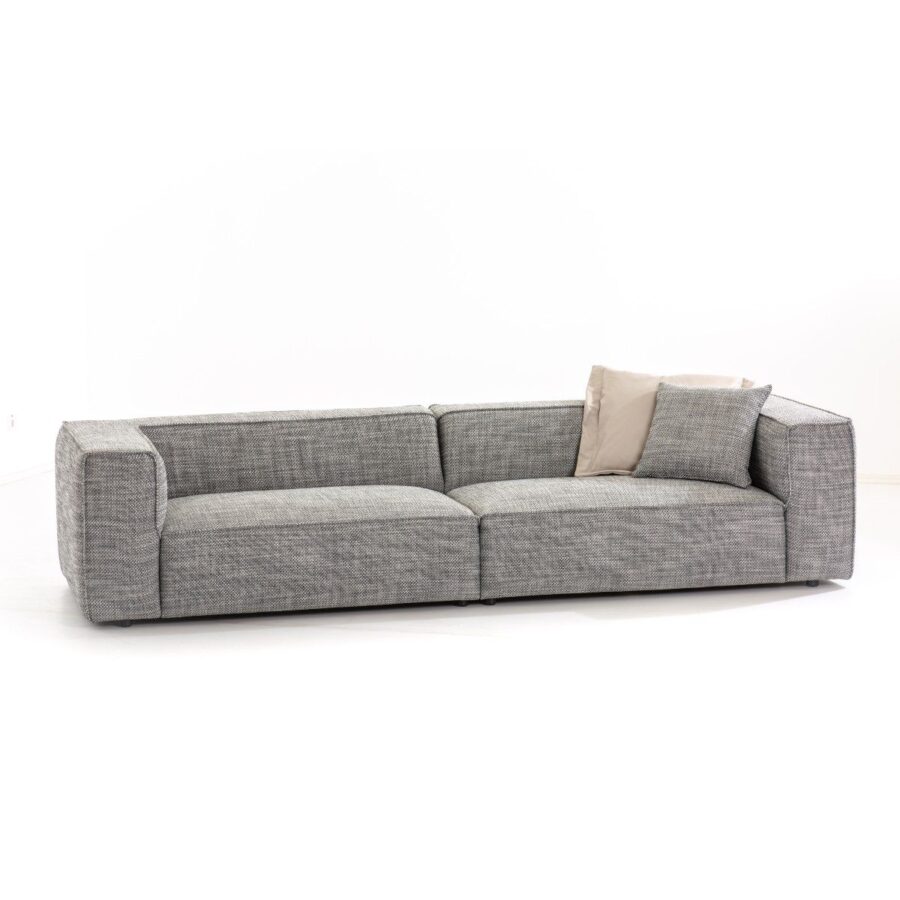 Willi Schillig Waldemar 4-Sitzer Sofa Bezug in Schwarz-Weiss mit Kissendeko