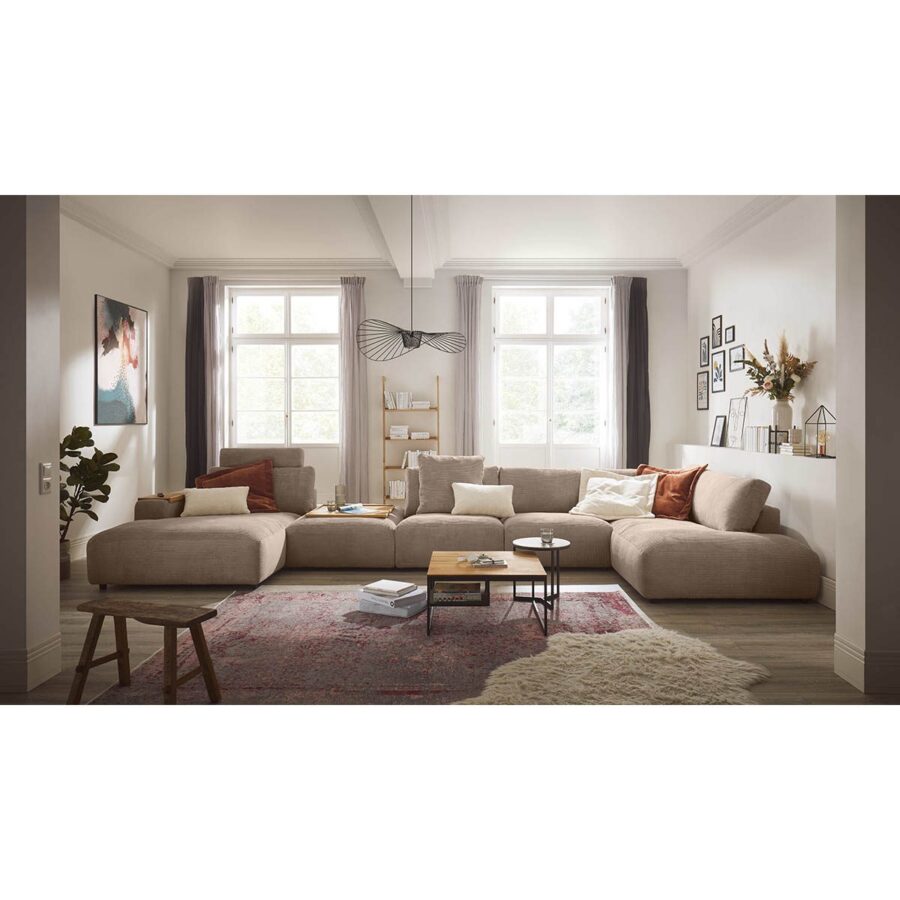 gallery-m-lucia-wohnlandschaft-zwischenhocker-longchair-links-bezug-cord-taupe-wohnbeispiel