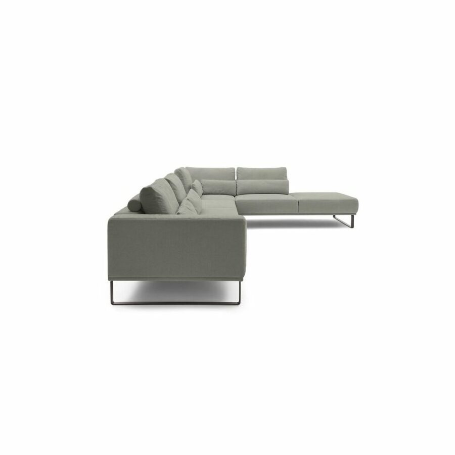 Musterring JustB! Ecksofa mit Zwischenhocker Ottomane rechts Strukturgewebe Yelda light grey Metallkufe schwarz matt Seitenansicht