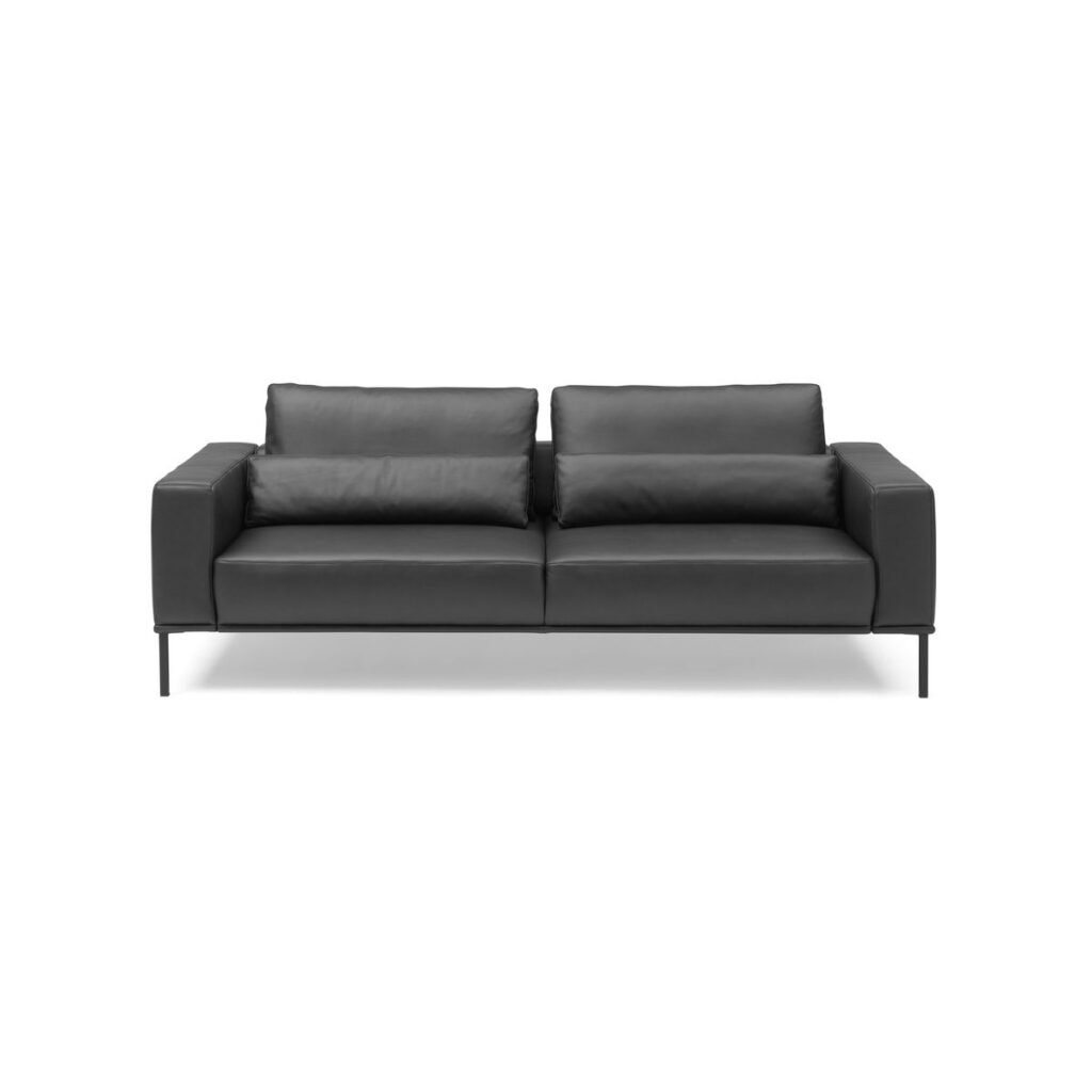 Musterring JustB! Ledersofa in Leder Mercury black Metallfuss schwarz matt frontal