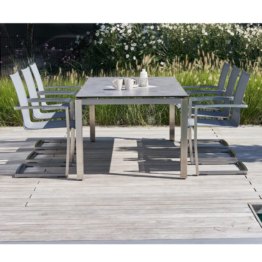 CASA DOMA Mineo/Carini Gartenmöbel-Set 7-tlg., Gestelle Edelstahl gebürstet, Sitzfläche Textilgewebe Sunproof® Sling schwarz/silber, Armlehnen Alu, Tischplatte HPL, 210×100 cm