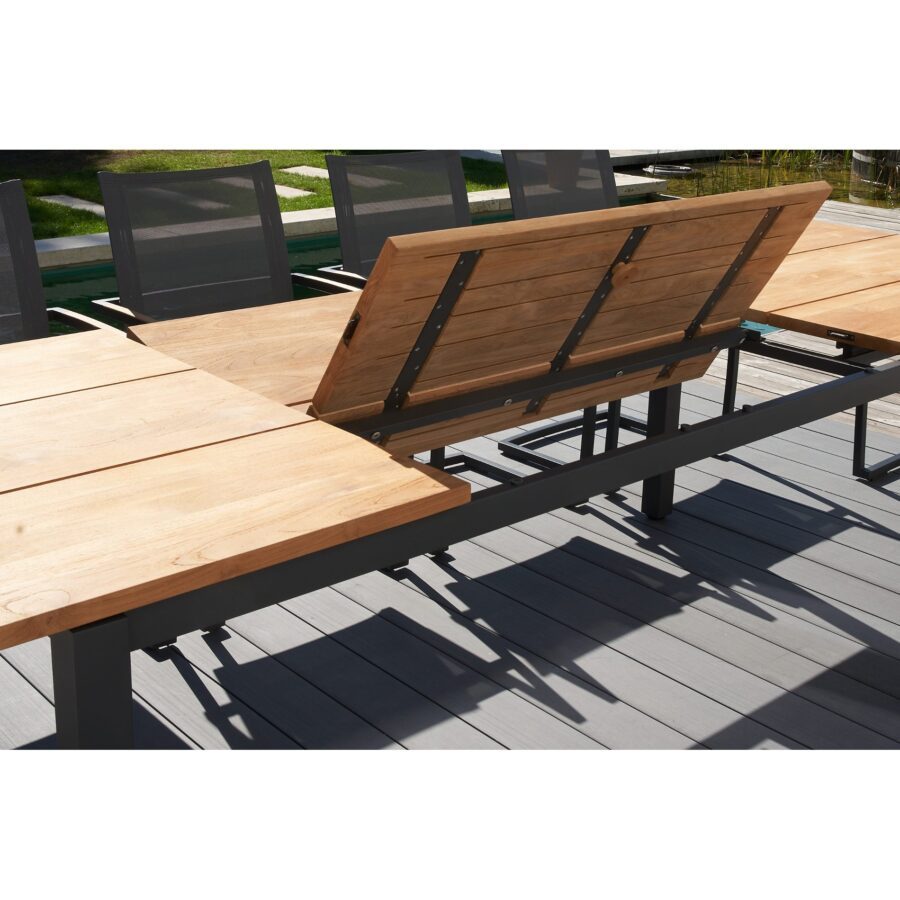 CASA DOMA Mineo/Varano Gartenmöbel-Set 7-tlg., Gestelle Edelstahl anthrazit, Sitzfläche Sunproof® Sling schwarz-silber, Armlehnen Teak, Ausziehtisch Tischplatte Teak, 210/310×100 cm