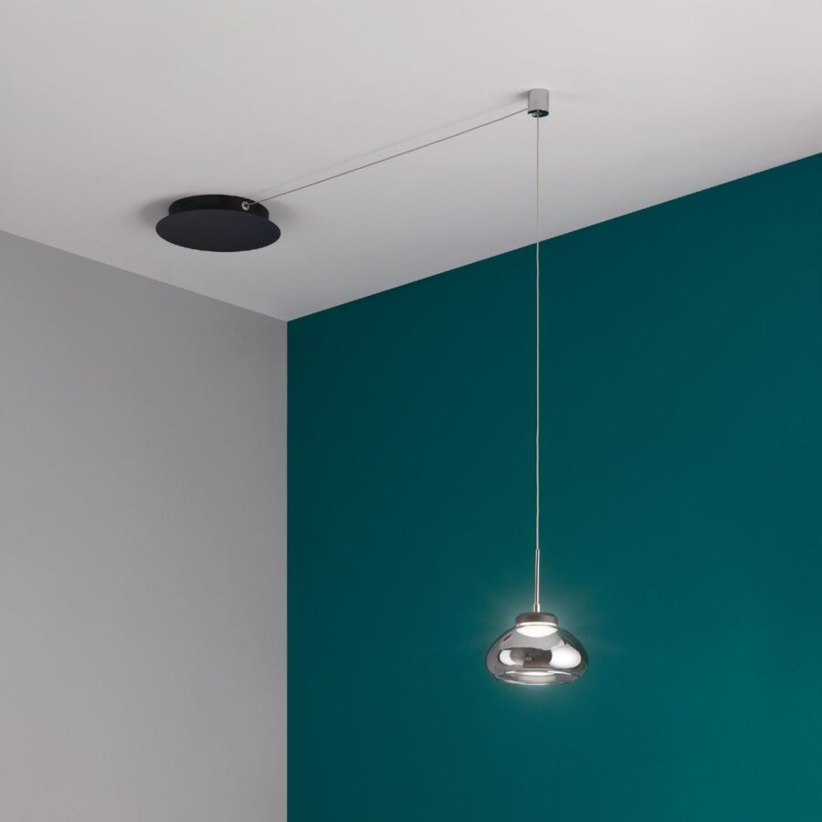 Fabas Luce Pendelleuchte Arabella dezentral in Grau transparent 1-flammig Wohnbeispiel